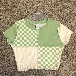 Tillys crop top size small